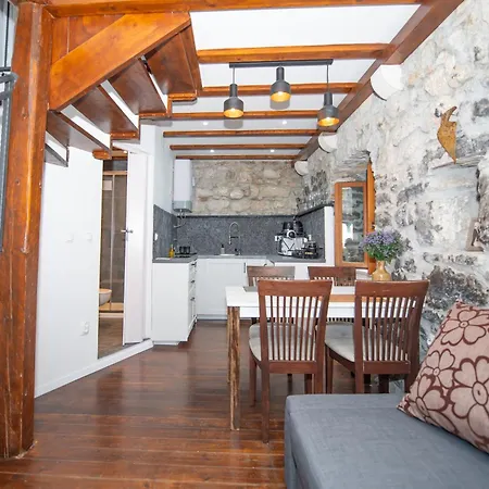 Cool Stone House In The Old Town *